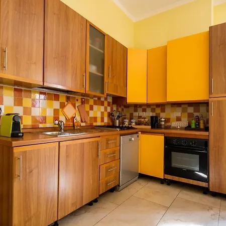 Appartement San Donato Cozy By Wonderful Italy *